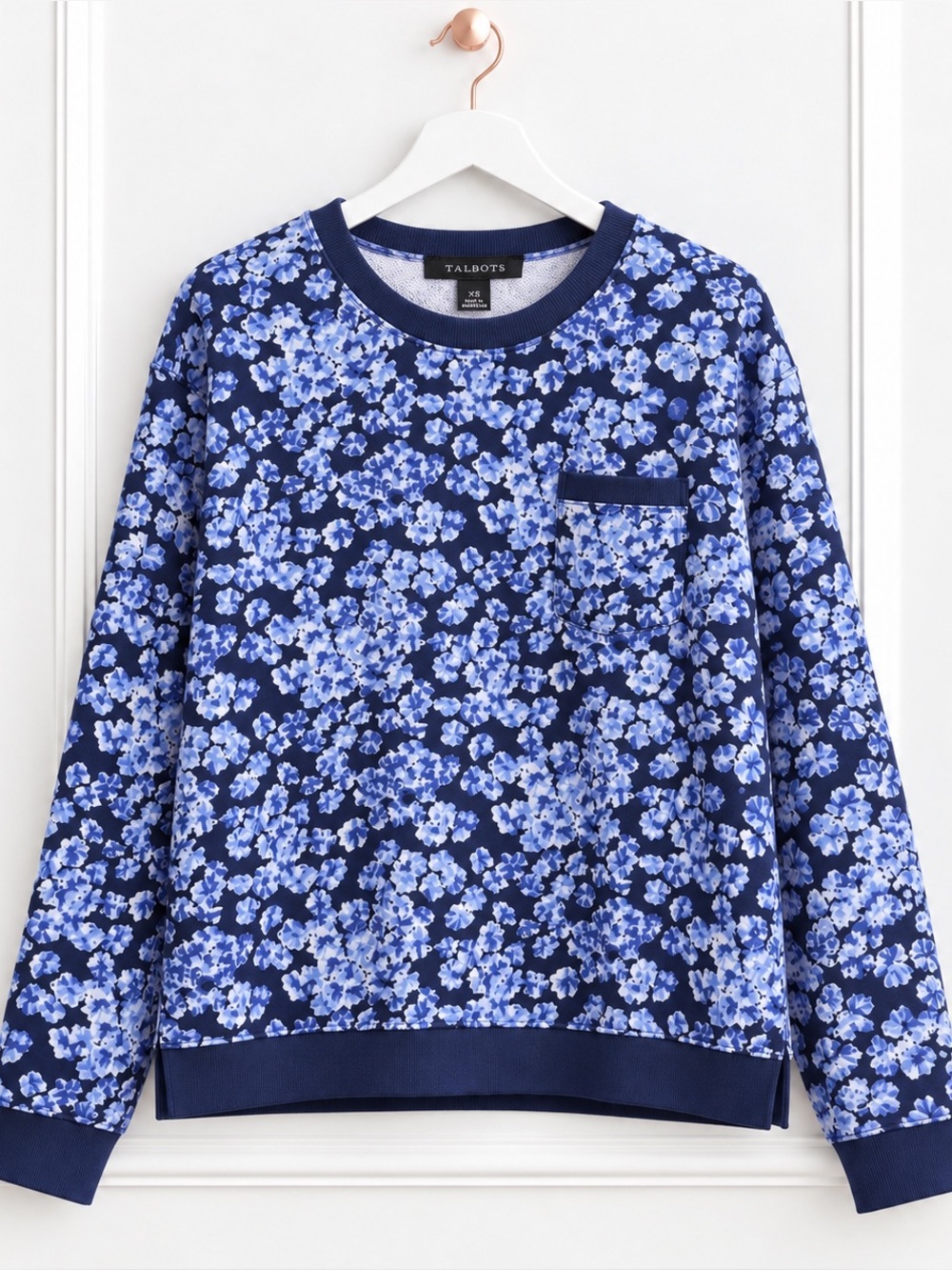 NWT Talbots $80 XS Blue Floral Relaxed Fit Preppy Pocket Pullover Sweatshirt